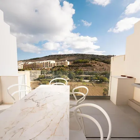 A Stylishly Dreamy Gozo Apartment Marsalforn Exterior photo